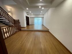 Barker Road (D11), Condominium #577014431
